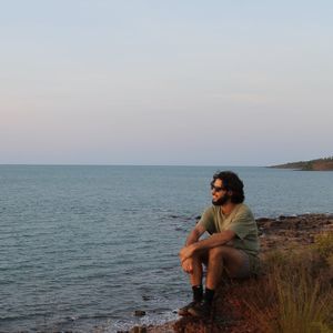 Meet your Posher, Max